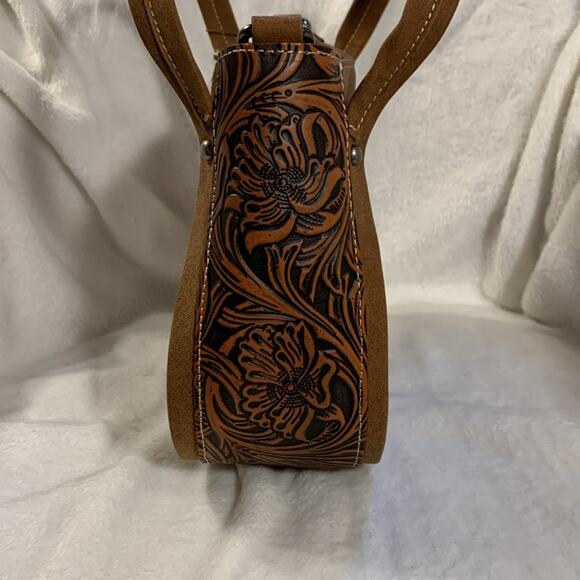 NWT Wrangler Genuine Hair-On Cowhide Tote Crossbody Bag - Brown - Picture 4 of 10